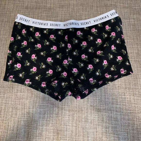 Victoria's Secret Pants - Victorias Secret pink and black floral boxer short Victoria's Secret Pants - Victorias Secret pink and black floral boxer short